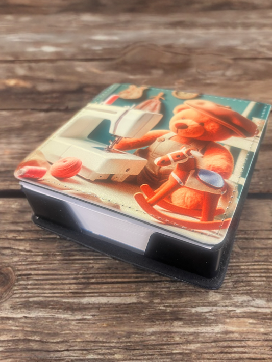 “Handmade Moments" – Teddy Bear Crafter Note Block